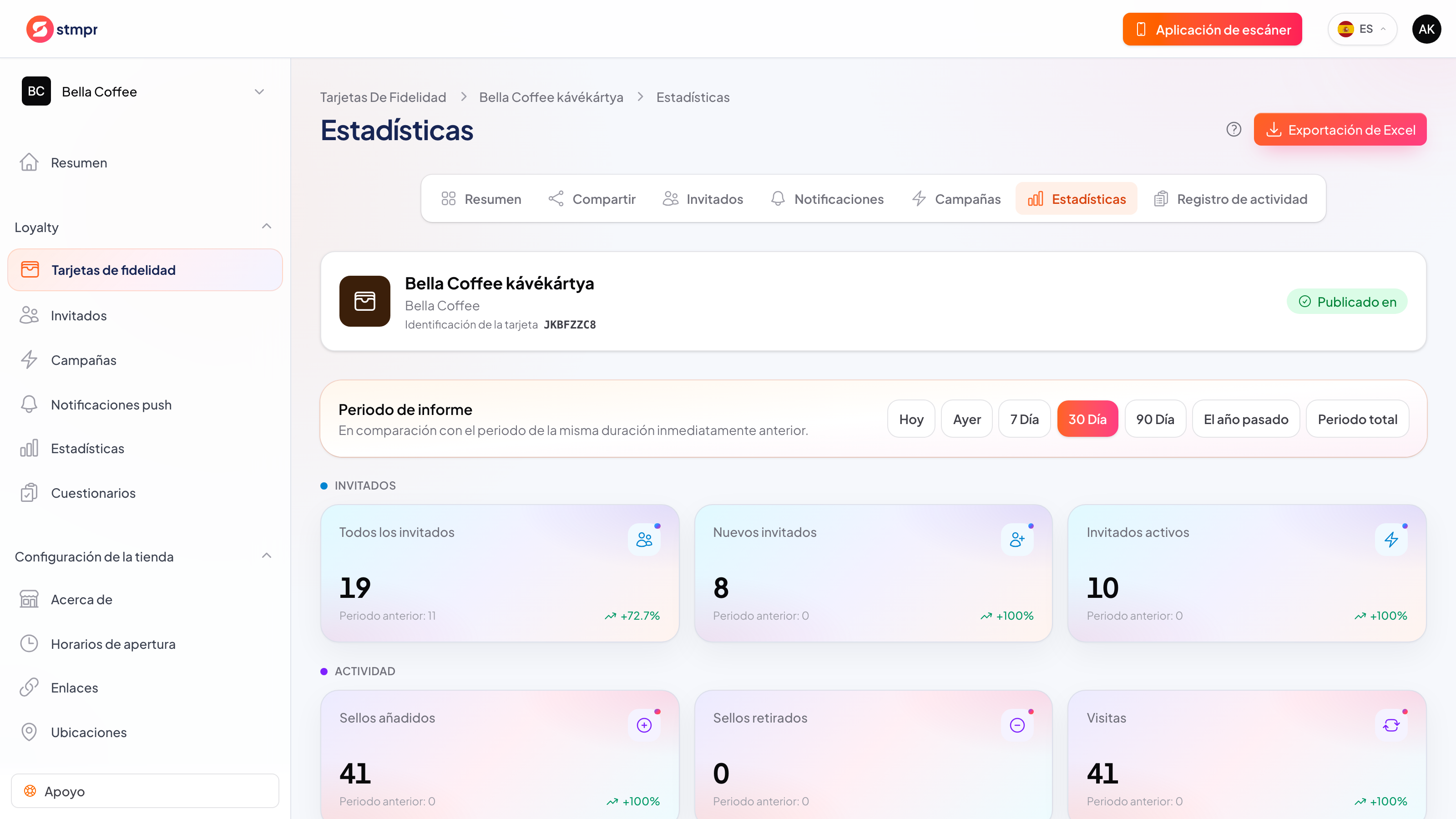 Iconos de sellos que fluyen desde un móvil hacia una tarjeta con gráficos, convirtiendo escaneos en datos de fidelidad